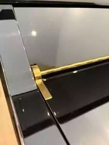Piano droit laqué noir Yamaha U3 | Dumas Piano