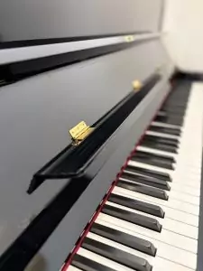 Piano droit laqué noir Yamaha U3 | Dumas Piano