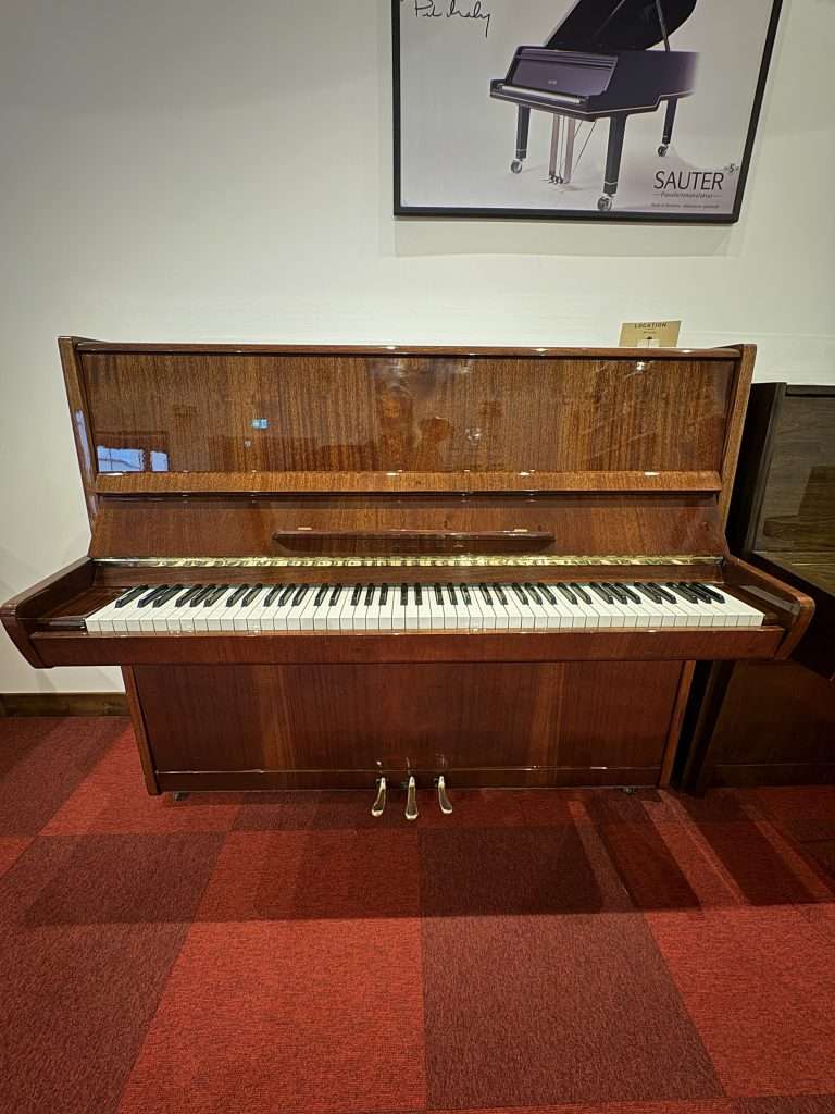 Piano location étude | Dumas Piano