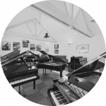 showroom Dumas Piano