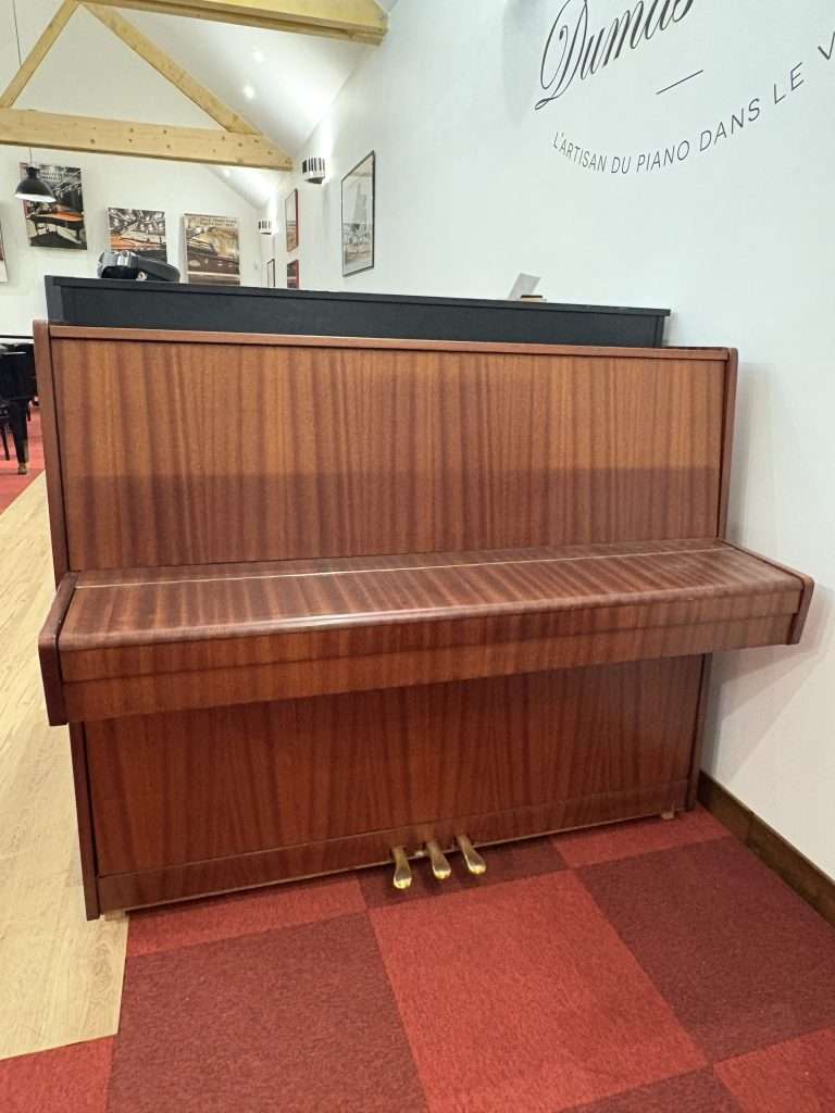 Piano location étude | Dumas Piano