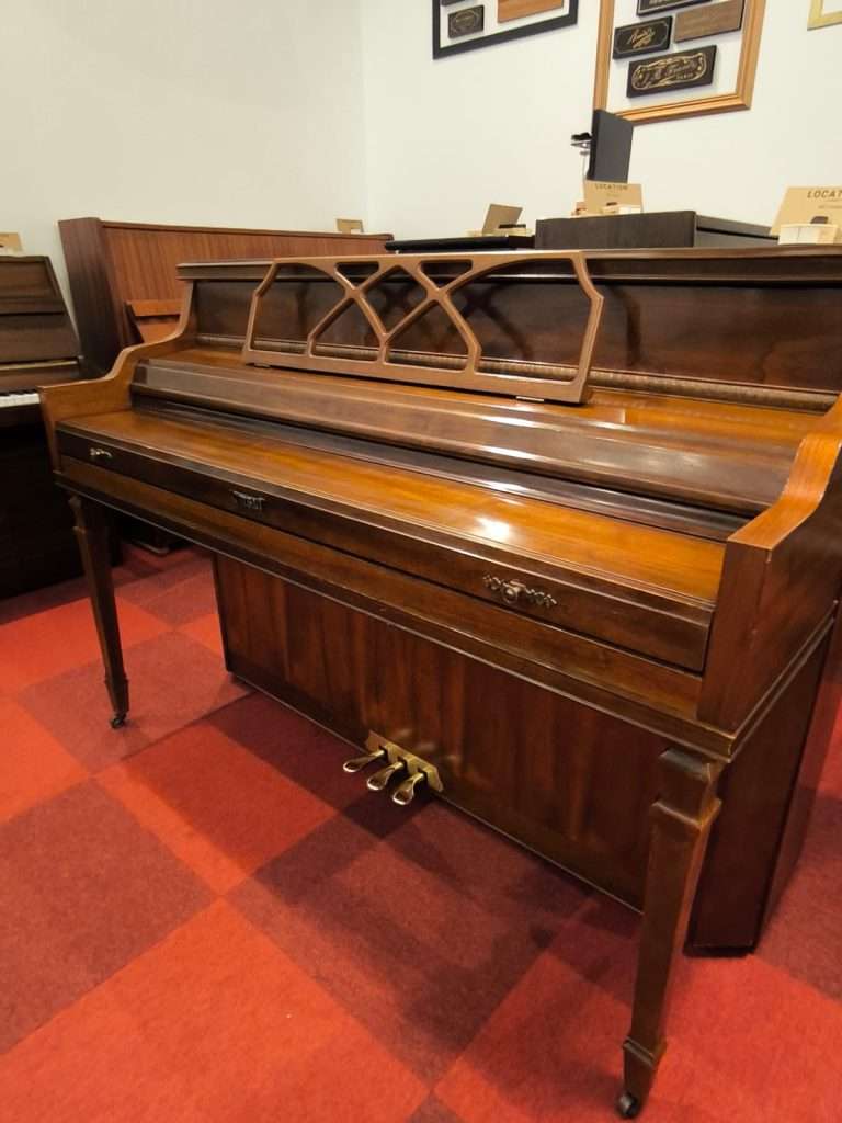 Piano location étude | Dumas Piano