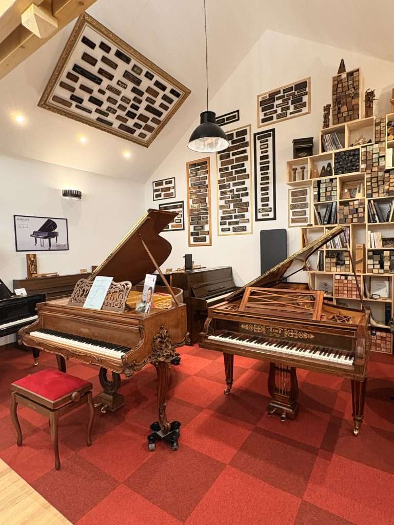 Showroom de pianos Dumas Piano