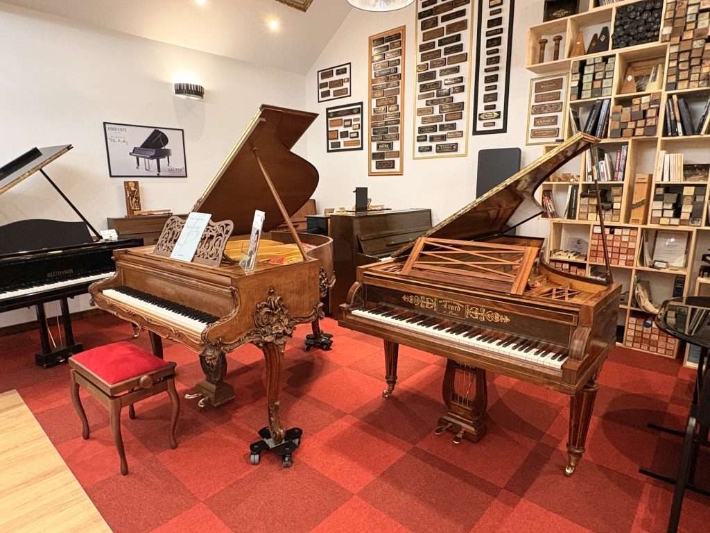 Showroom de pianos Dumas Piano